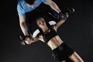 que pasa si ingiero proteina y no hago ejercicio